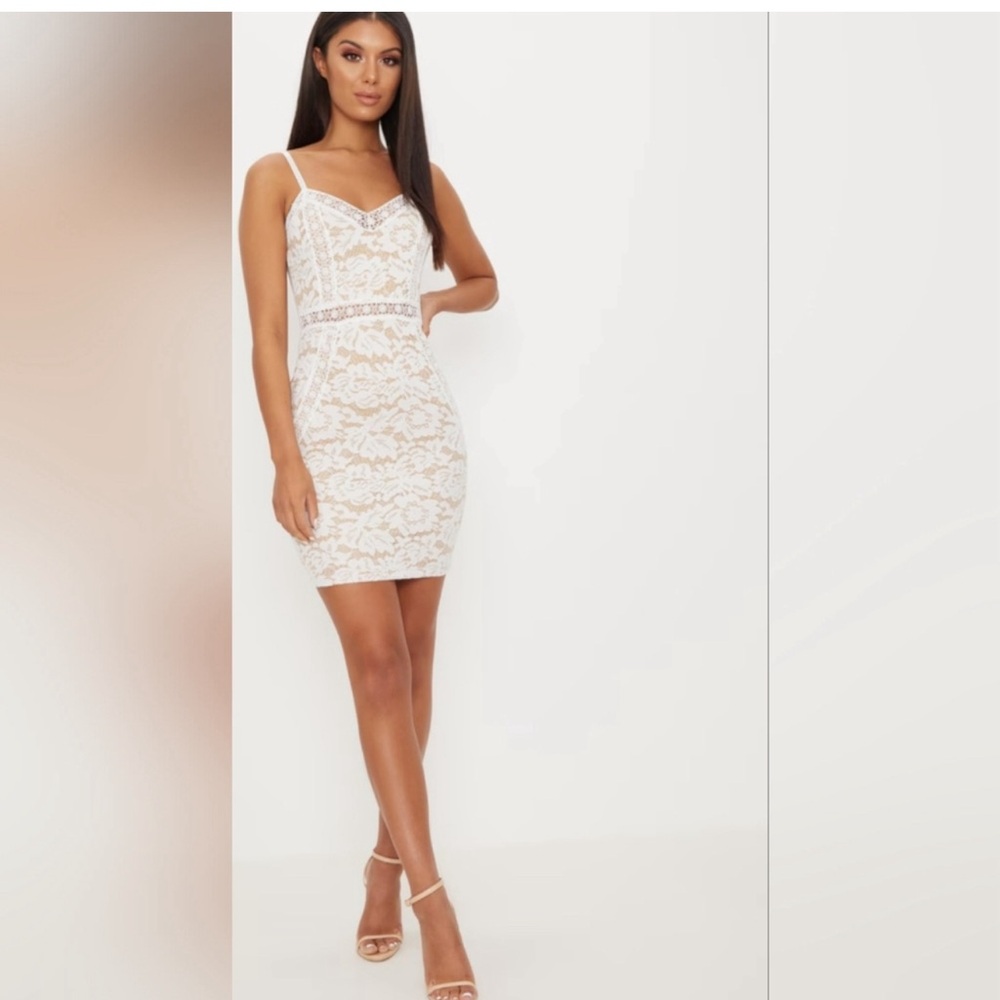 PRETTYLITTLETHING NEW WITH TAGS Size 0 sexy white lace bodycon dress!
